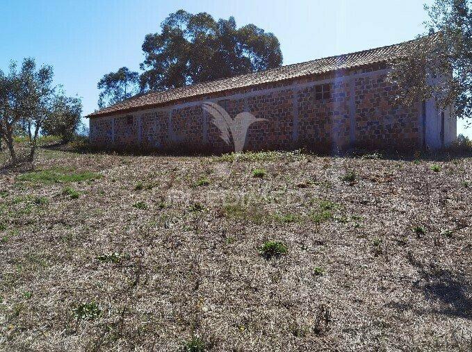 Pavilhão agrícola  espinheiro- alcanena