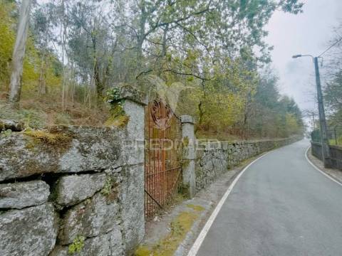 Terreno para construção de moradias em polvoreira - guimarães
