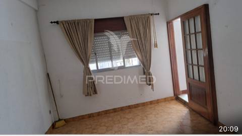 Casa em banda - douro vinhateiro