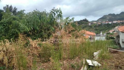 Terreno para construção , localizado em porto da cruz