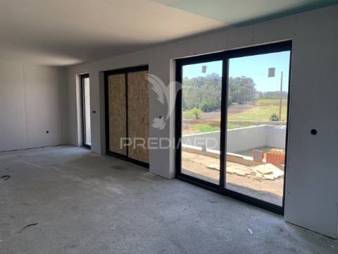 Moradia terrea m3 -  fase acabamentos