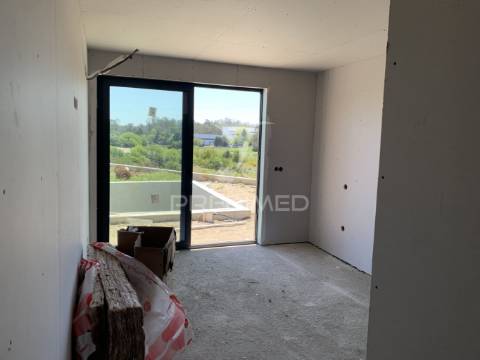 Moradia terrea m3 -  fase acabamentos