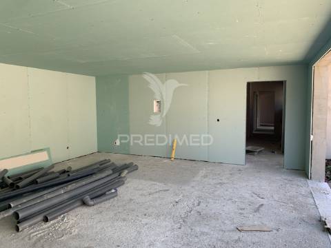 Moradia terrea m3 -  fase acabamentos