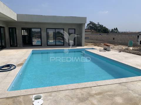 Moradia terrea m3 -  fase acabamentos