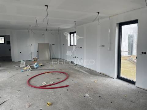 Moradia terrea m3 -  fase acabamentos