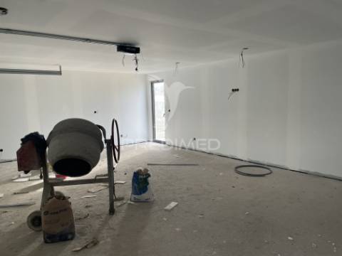 Moradia terrea m3 -  fase acabamentos