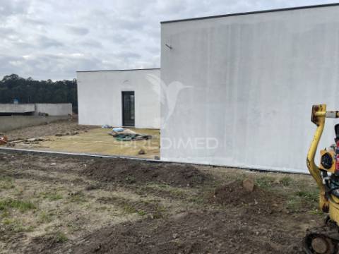 Moradia terrea m3 -  fase acabamentos