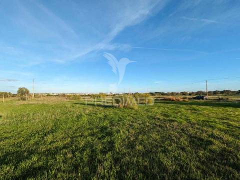 Terreno rústico com acesso a água para regadio em cacela