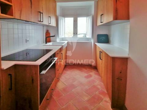 Lindíssima moradia t2, remodelada na baixa da cidade de olhão