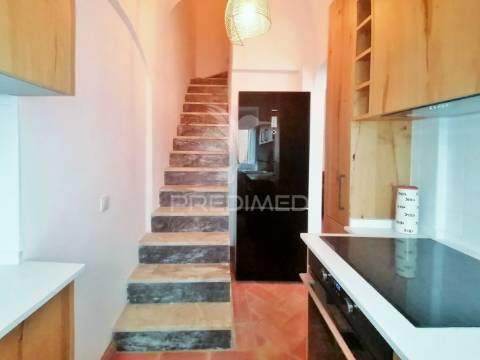 Lindíssima moradia t2, remodelada na baixa da cidade de olhão