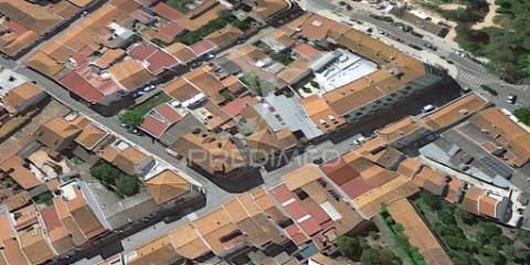 Lote para construção de prédio