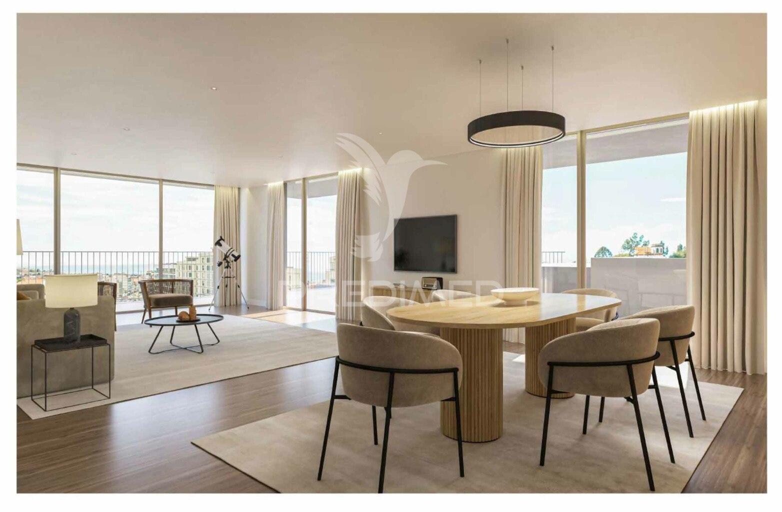 Penthouse t4 com piscina - funchal
