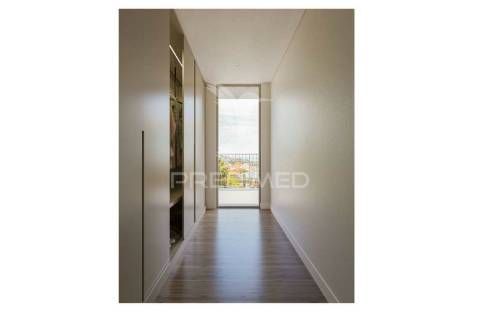 Penthouse t4 com piscina - funchal