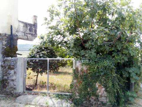 3 moradias à venda em insua, penalva do castelo
