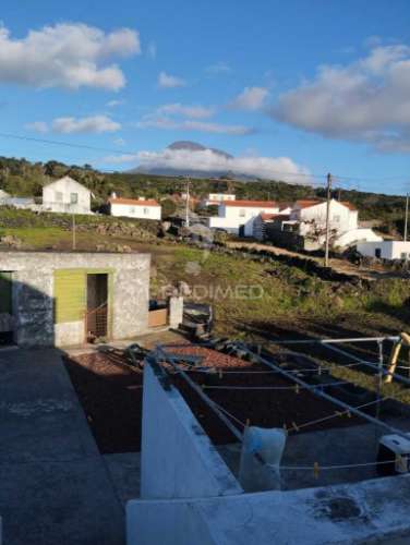 Moradia t3 na candelária