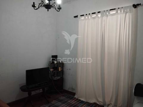 Moradia t3 na candelária