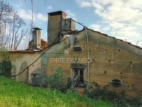 Moradia t3  para recuperar