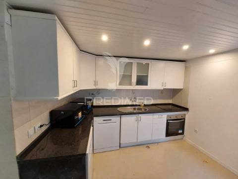 Imóvel remodelado com rendimento na ajuda