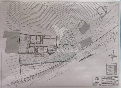Casas em ruinas em processo de aprovação