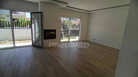 Moradia isolada t5 qtª da charnequinha