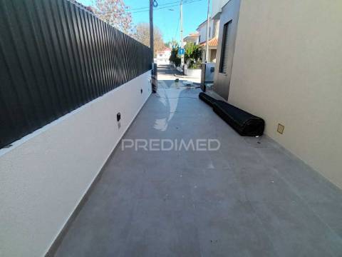 Moradia isolada t5 qtª da charnequinha