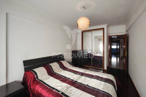 Apartamento t2 com lareira | monte abraão | queluz