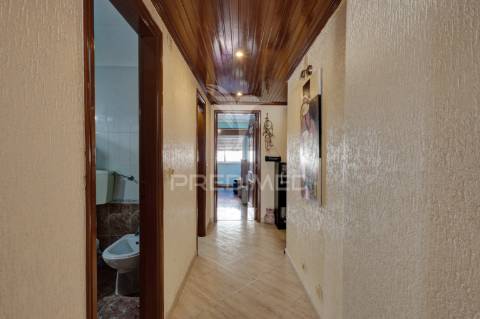 Apartamento t2 com lareira | monte abraão | queluz