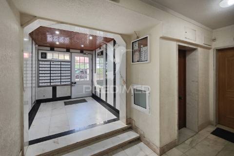 Apartamento t2 com lareira | monte abraão | queluz