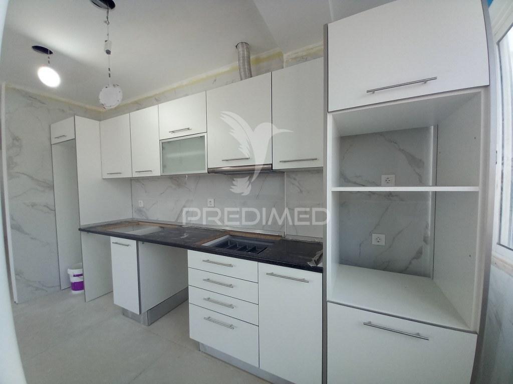 Apartamento t4 remodelado