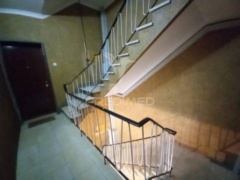 Apartamento t4 remodelado