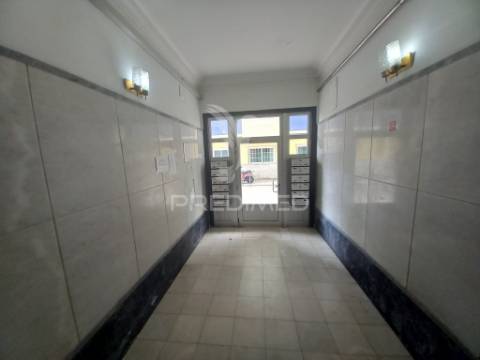 Apartamento t4 remodelado