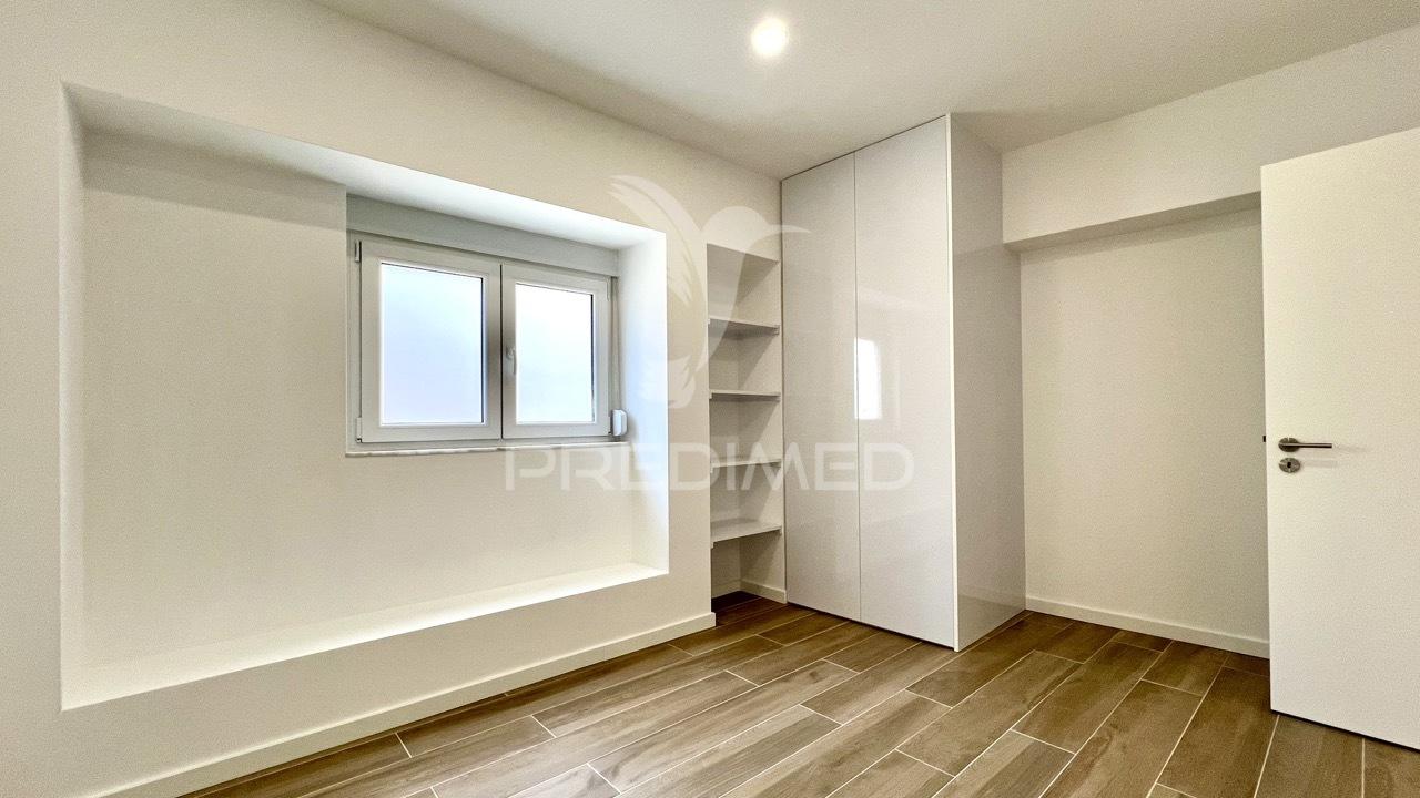 T1 remodelado em alhos vedros