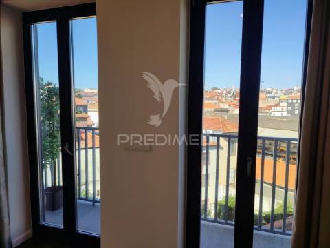 T1 / t1+1 /t2 novos - junto à batalha - porto