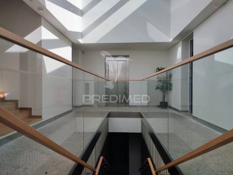 T1 / t1+1 /t2 novos - junto à batalha - porto