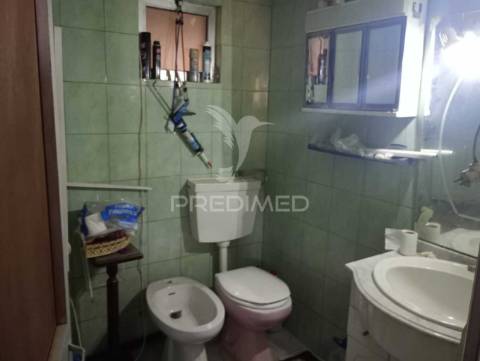 Magnífico terreno/ com apoio agrícola