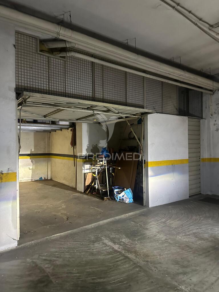 Garagem para venda