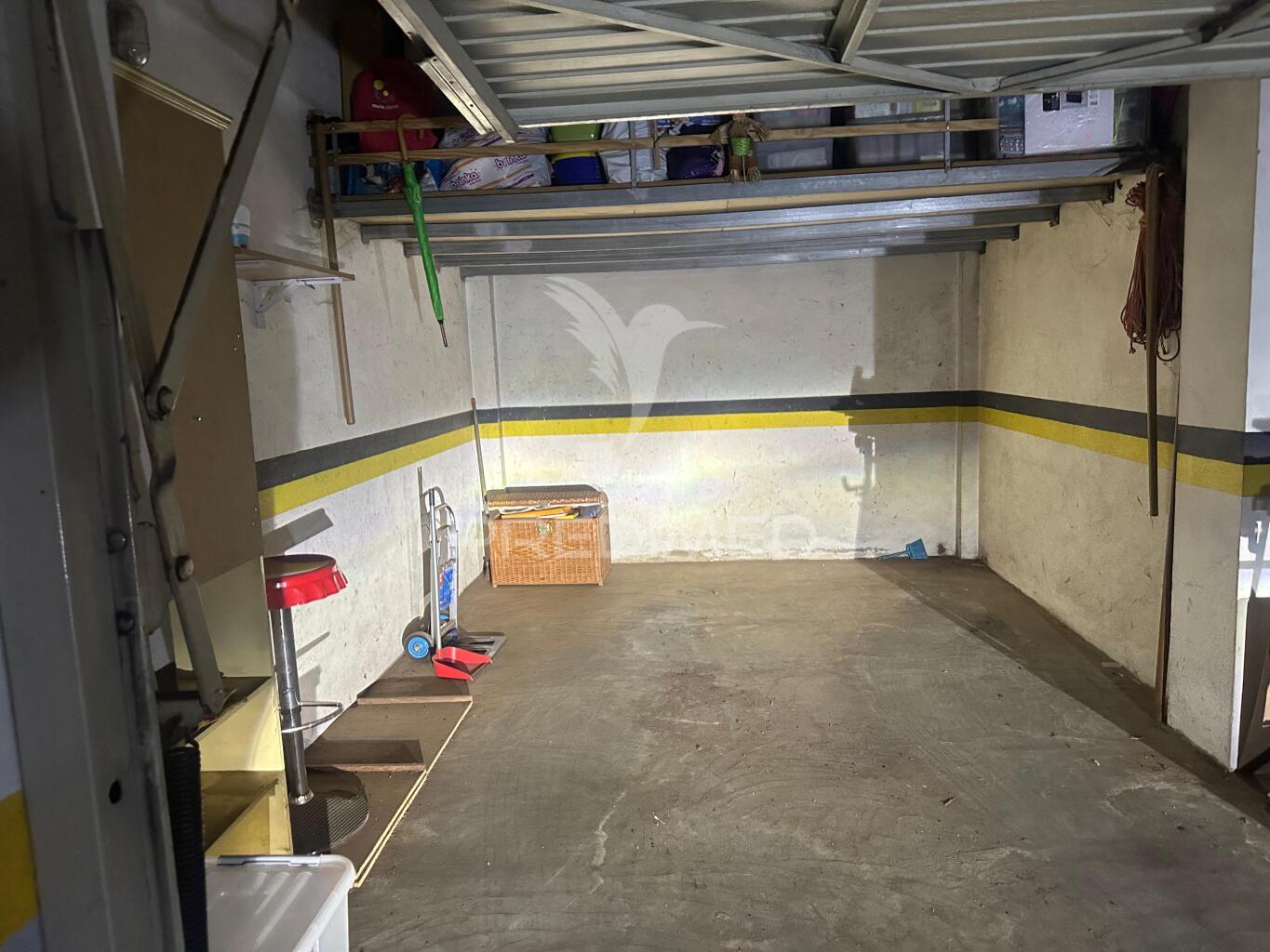Garagem para venda