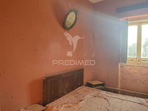 Moradia de campo para recuperar - fonte da pedra, santarém