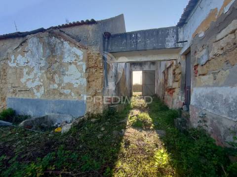 Moradia de campo para recuperar - fonte da pedra, santarém