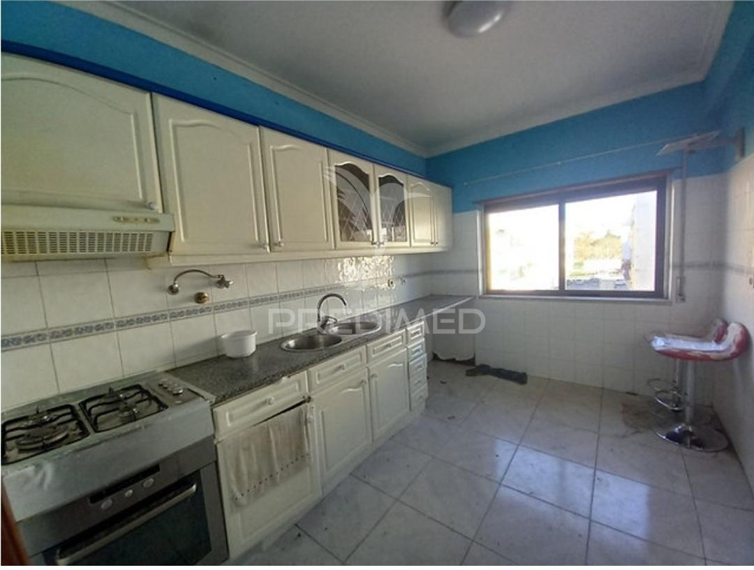 Apartamento t3 usado - fogueteiro