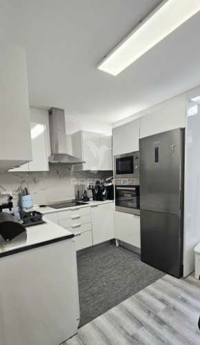 Moradia t3 em santa maria maior, no funchal.