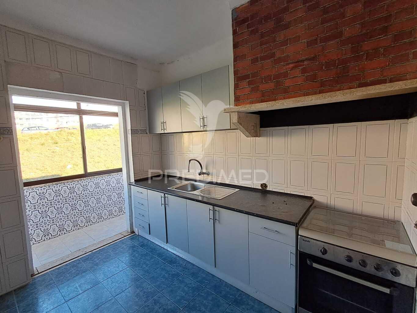 Apartamento t3 para venda – mina de água, amadora