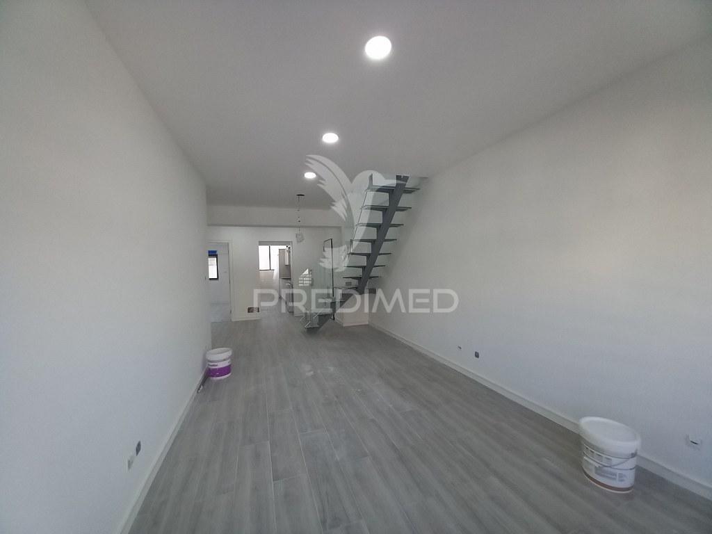 Apartamento t3 na costa da caparica