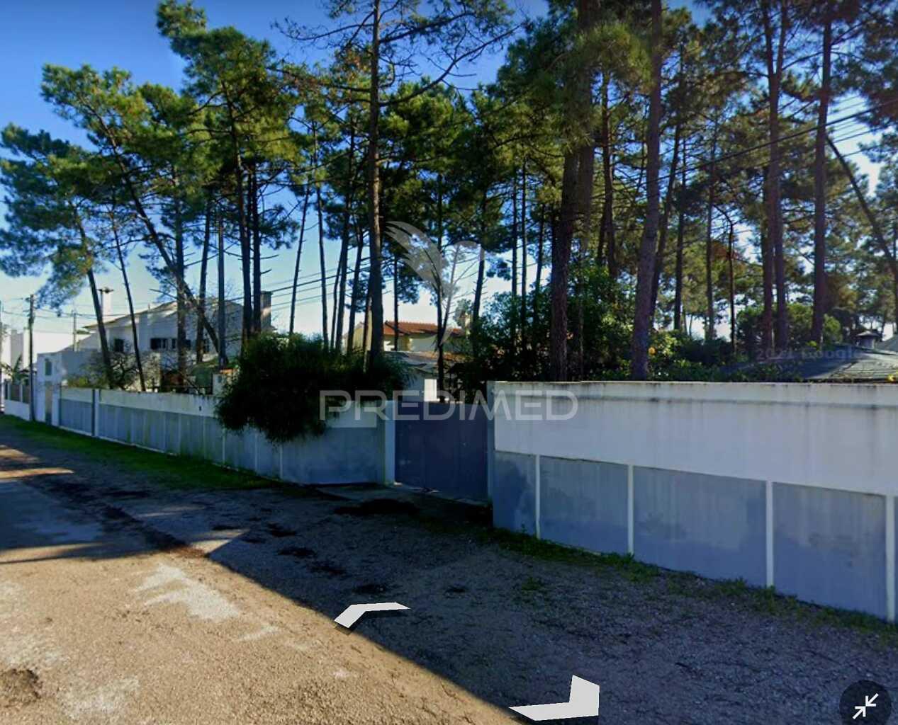 Terreno urbano na aroeira