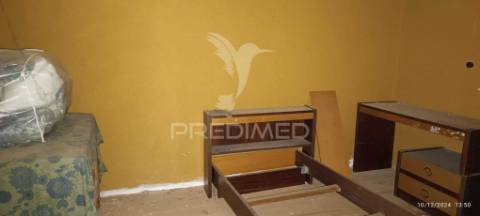 Casa antiga em montalvão/ nisa