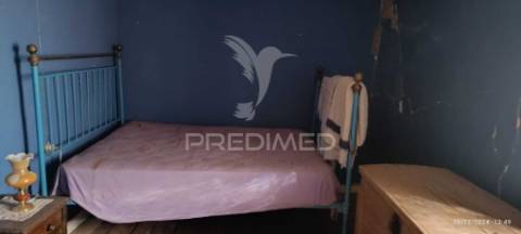 Casa antiga em montalvão/ nisa