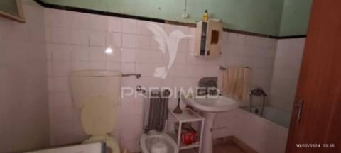 Casa antiga em montalvão/ nisa