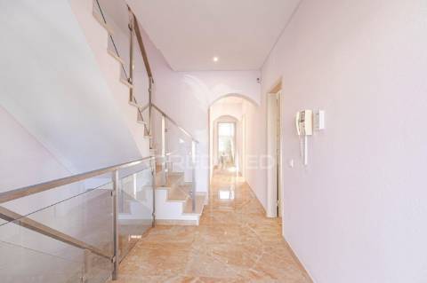 Fantástica moradia em  praia do vau