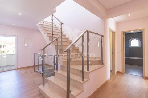 Fantástica moradia em  praia do vau