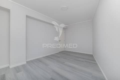 Apartamento t3 renovado com 265m² no centro de braga – são vicente (10.º andar com vista panorâmica)